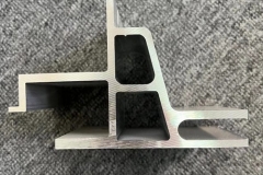 擠壓鋁型材具有哪些特點？